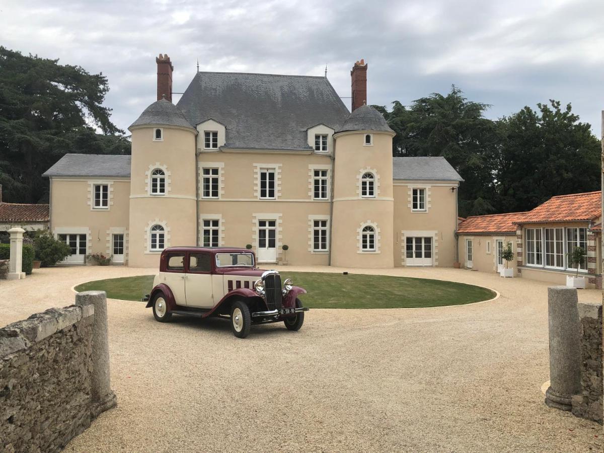 Domaine De La Mazure La Chapelle-Basse-Mer Exterior foto